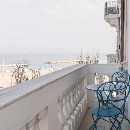 Sea View Appartamento *